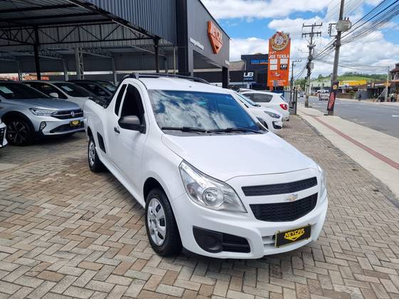 CHEVROLET MONTANA 1.4 MPFI LS CS 8V FLEX 2P MANUAL
